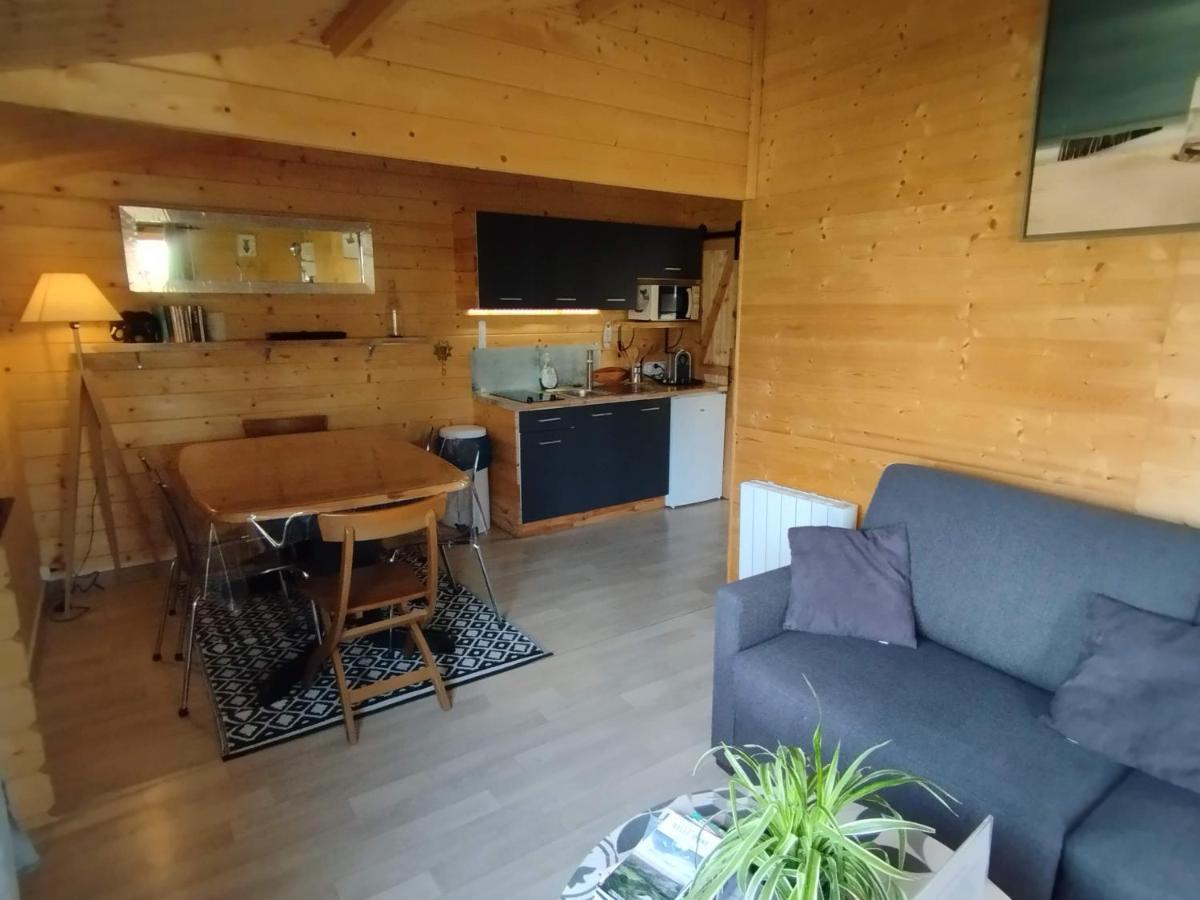 Gite Les Chalets Du Fliers Verton Meubles De Tourisme Classes 2 Etoiles Berck Exterior photo